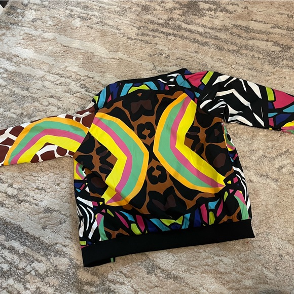 Limited Edition Jacket - Collaboration between Abeille Creations & Footlocker - Picture 3 of 4